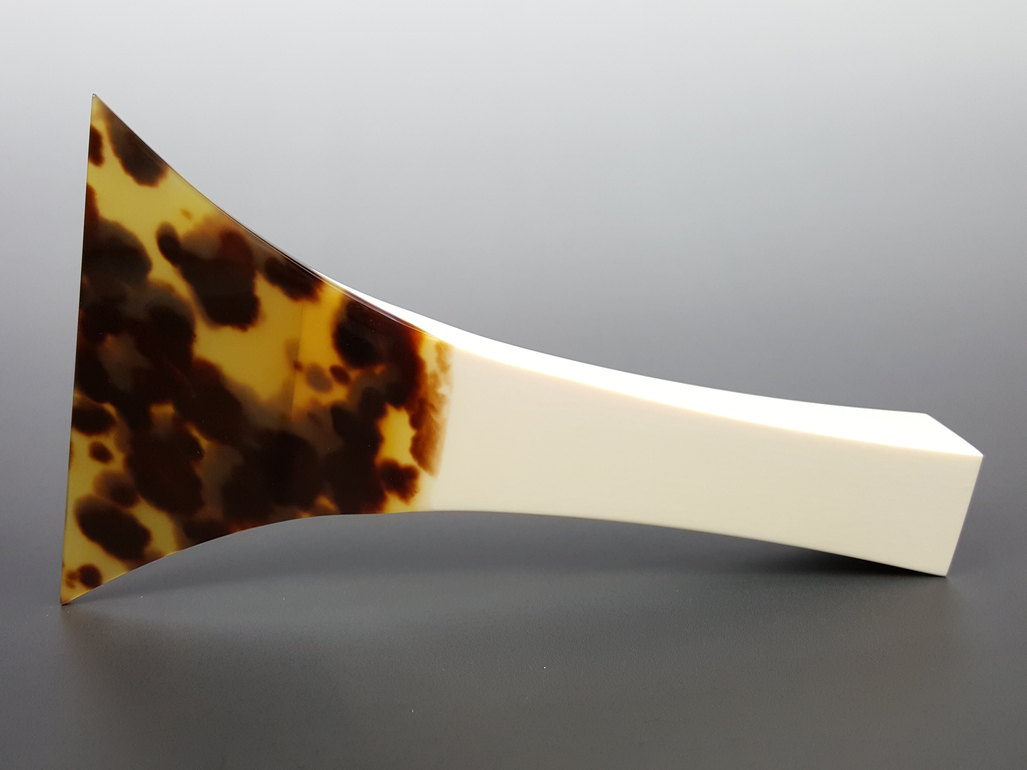 【高級品】地唄先甲　津山撥七五（一枚甲）三味線　撥　和楽器弦楽器 高級品地唄先甲 津山撥七五（一枚甲）三味線 撥 和楽器