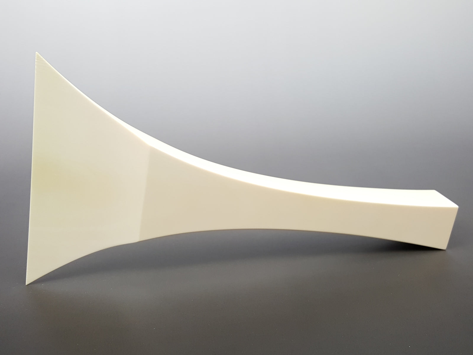 象牙撥 三味線 厳選中古品】地唄三味線用 象牙丸撥（七五）JBATI012 | 和楽器市場·新館