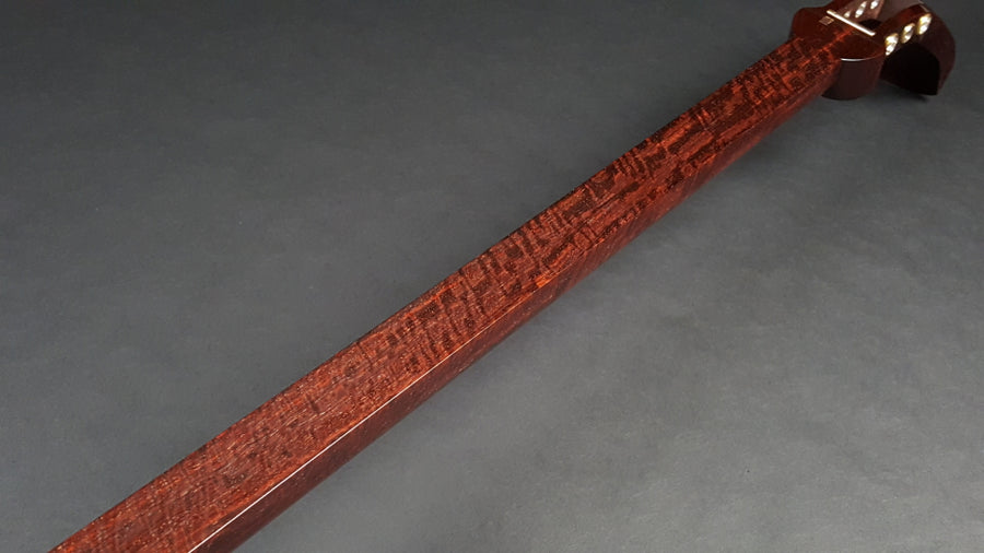 中古三味線・厳選品】民謡 金細三味線・正寸（完成品）WKT-TS032