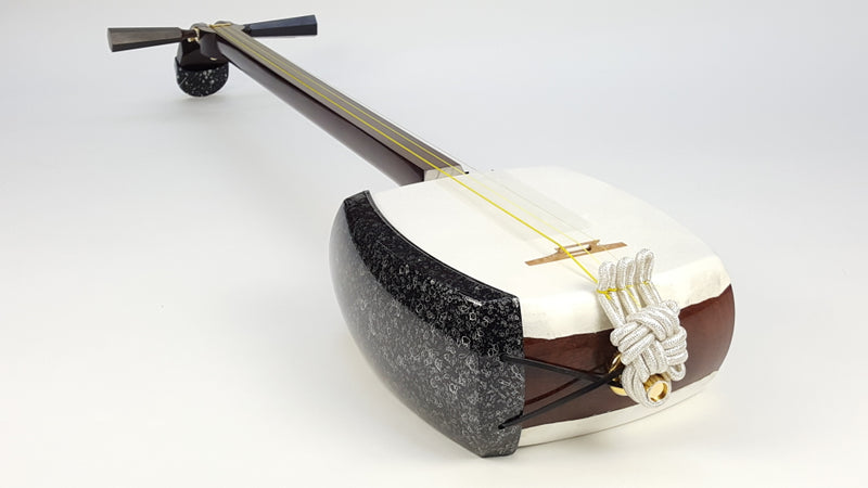 [Used shamisen/selected item] Tsugaru Beniki shamisen (completed product) WKT-TS018