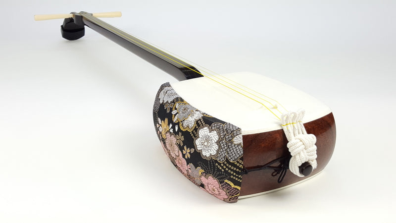 [Used shamisen/selected item] Jiuta Beniki shamisen (completed product) WKT-TS010