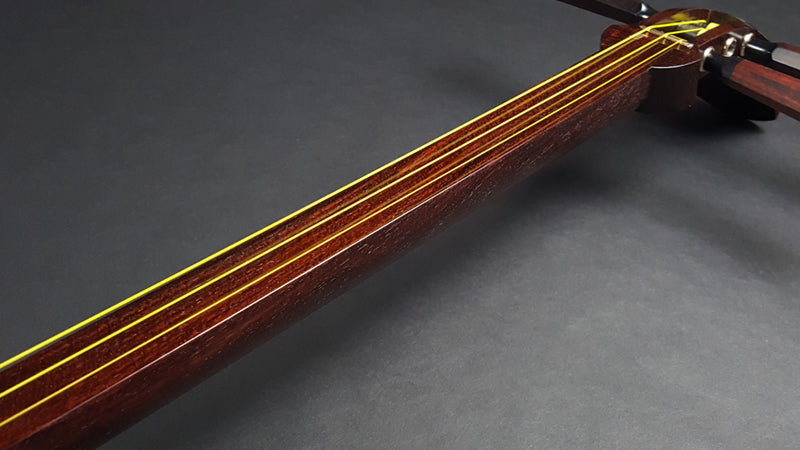 [Used shamisen/selected item] Folk song Kinsho shamisen/short pole (completed product) WKT-TS026