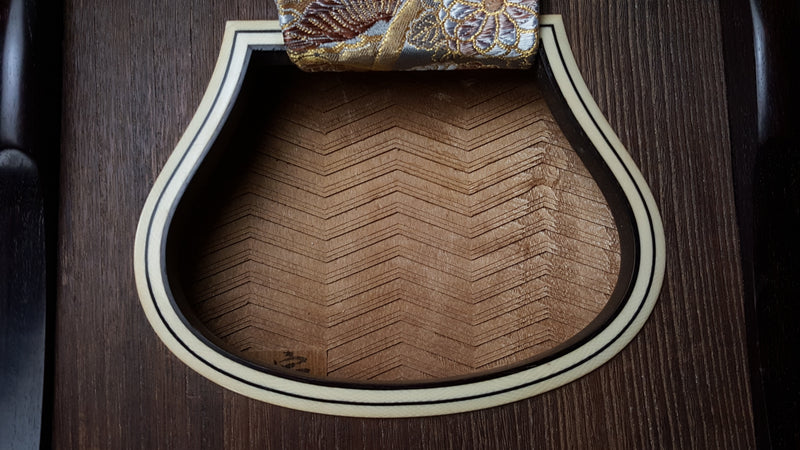 【中古琴・厳選品】くり甲琴・玉縁象牙巻／１本線入　WKT-tkoto24
