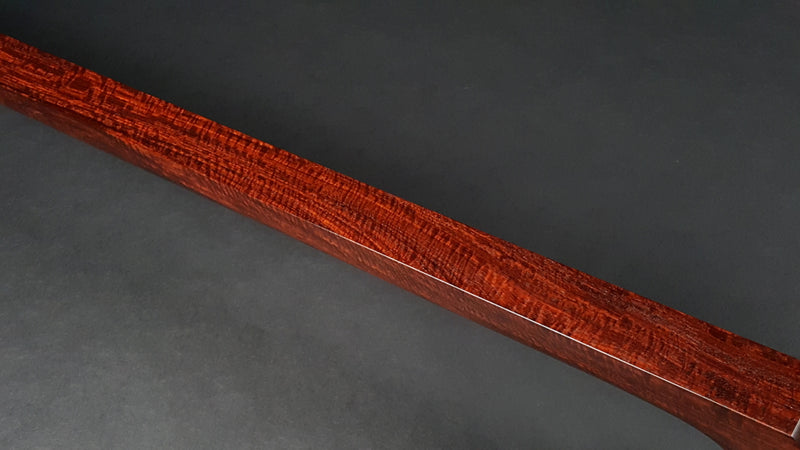 【中古三味線・厳選品】民謡金細三味線・正寸（完成品）WKT-TS015