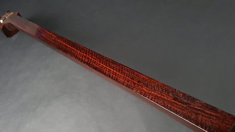 【中古三味線・厳選品】地唄金細三味線（完成品）WKT-TS035