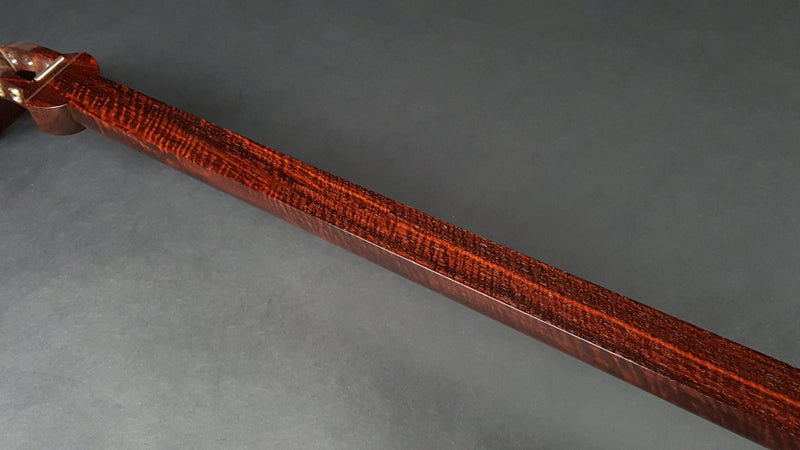 【中古三味線・厳選品】地唄金細三味線（完成品）WKT-TS035