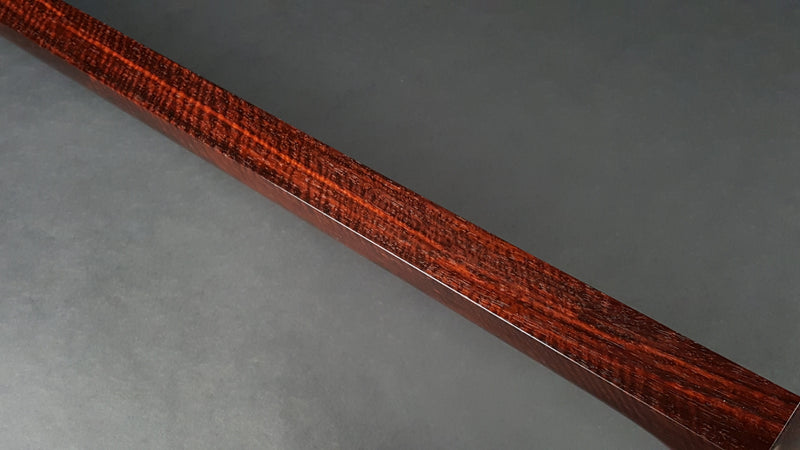 【中古三味線・厳選品】地唄金細三味線（完成品）WKT-TS035