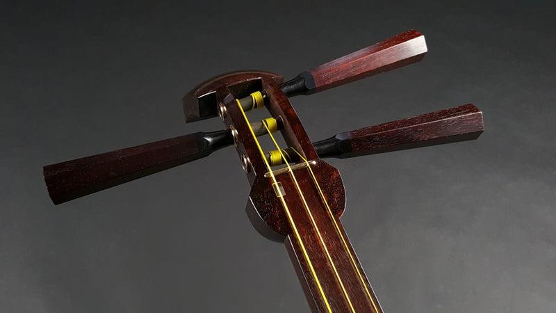 【中古三味線・厳選品】民謡 金細三味線・正寸（完成品）WKT-TS031