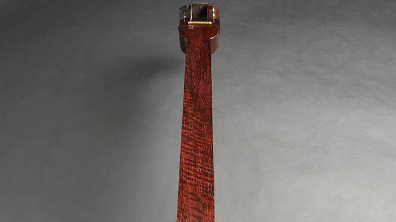 【中古三味線・厳選品】民謡 金細三味線・正寸（完成品）WKT-TS031