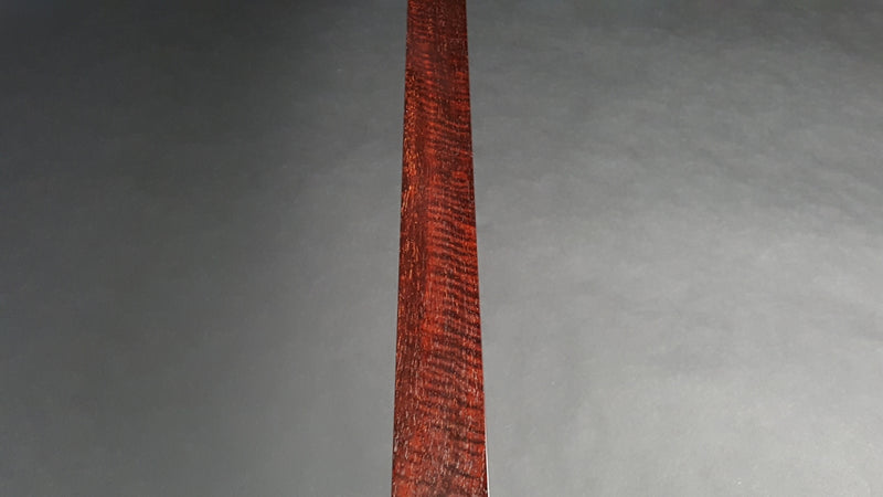 【中古三味線・厳選品】民謡 金細三味線・正寸（完成品）WKT-TS031