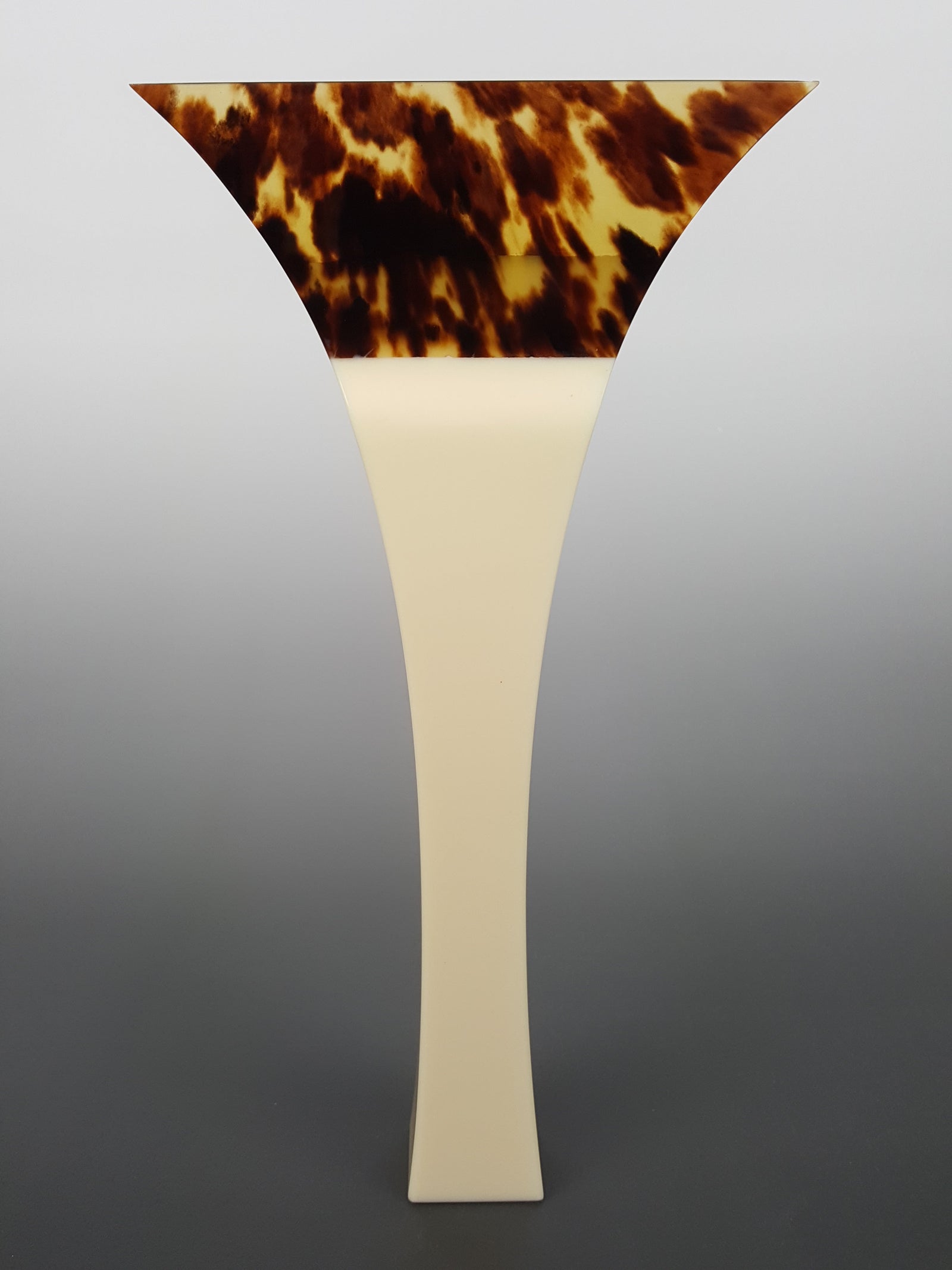 本鼈甲 津山撥　三弦撥　七五　未使用保管品 本鼈甲 津山撥 三弦撥 七五 未使用保管品 本鼈甲 津山撥 三弦撥 七五