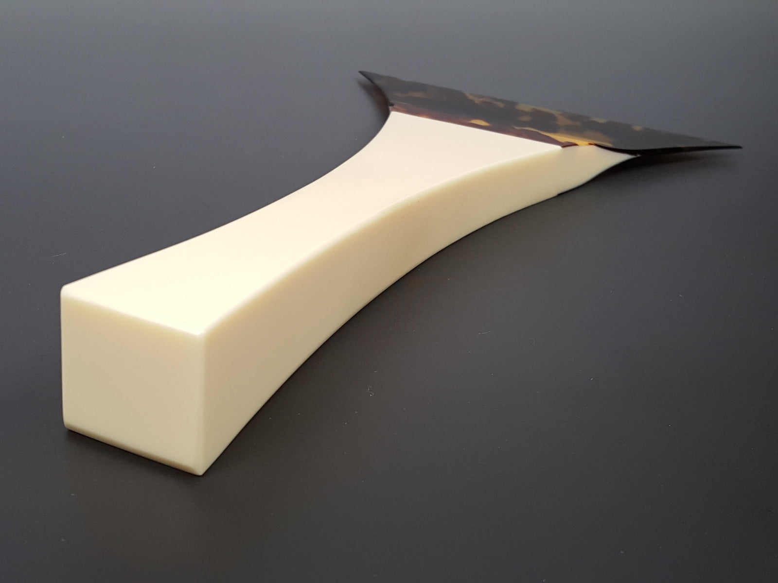 厳選中古品】地唄三味線用 鼈甲撥 七八 JBATI019 | 和楽器市場·新館