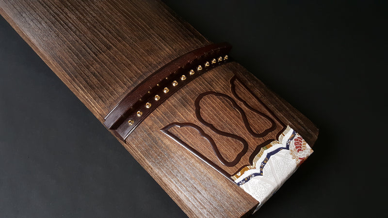 中古琴・厳選品】柾目杢 くり甲琴・玉縁紅木巻 WKT-tkoto13 | 和楽器