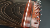 [Luxury item] Seventeen stringed koto [chestnut shell/half beaded red wood scroll] (WKT-17008)