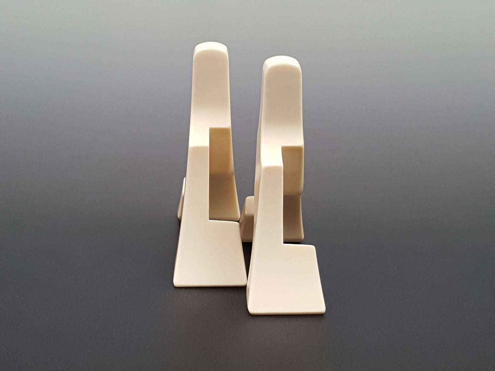 【うさうさ】琴柱 13絃琴用】象牙琴柱（厳選中古品）WGS-10035TK4 | 和楽器市場·新館