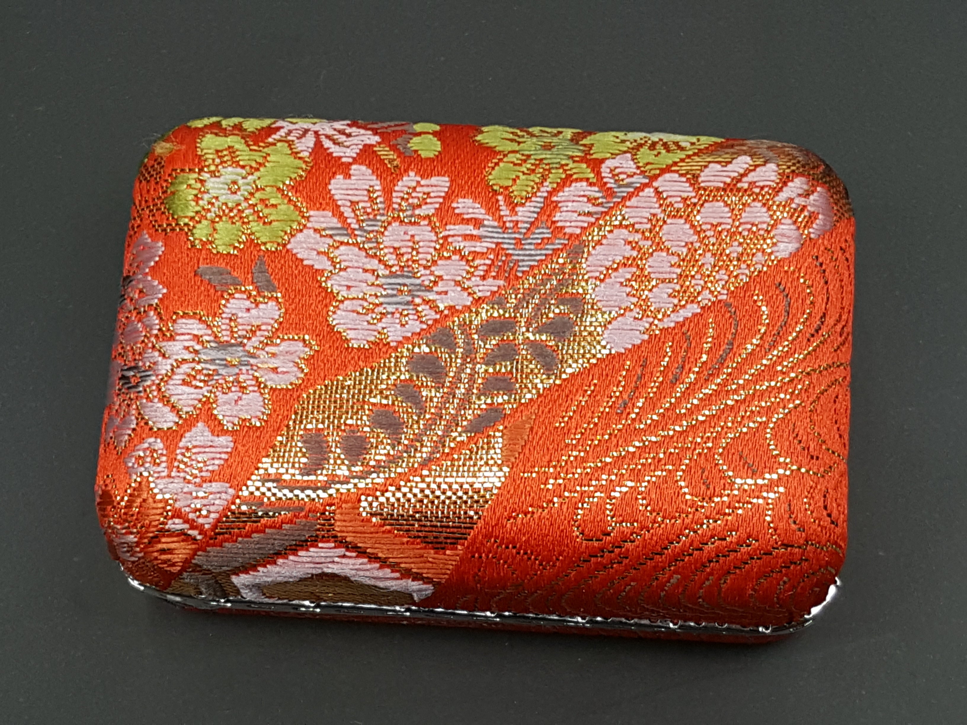 Koto nail holder/case (small) (KT41) | 和楽器市場·新館
