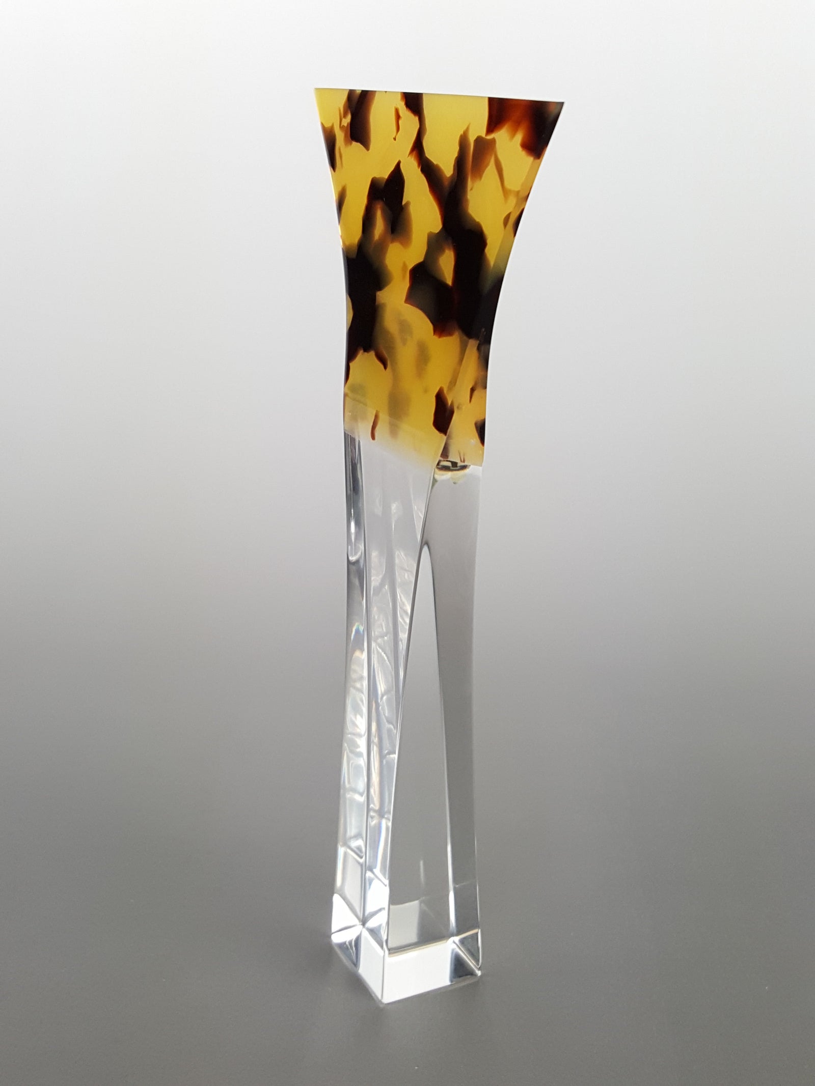 三味線用・撥】鼈甲調撥NEO 超軽量モデル 手元アクリル（津軽三味線用